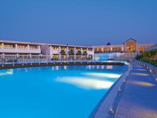 เยียนนูลิส - คาโวสปาดา ลักชัวรี สปอร์ต แอนด์ เลชเชอร์ รีสอร์ต แอนด์ สปา Hotel คอลิมวาริออน ภายนอก รูปภาพ
